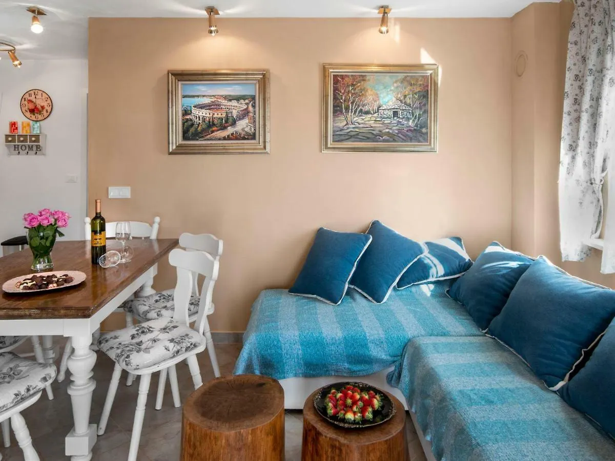 Holiday Home Villa Aurora By Interhome Loborika